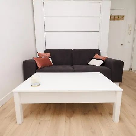 Pres De Montmartre *