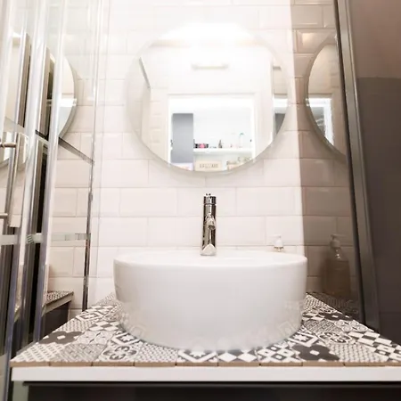 Près De Montmartre Appartement