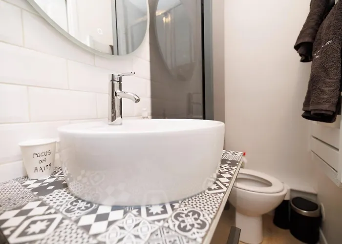 Apartment Pres De Montmartre *