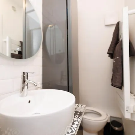 Lägenhet Pres De Montmartre *